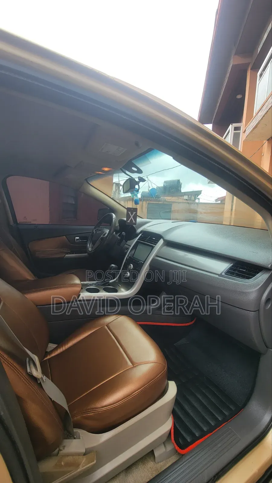 Ford Edge 2011 Gold