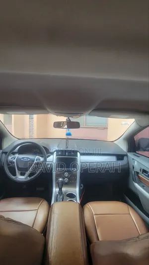 Ford Edge 2011 Gold