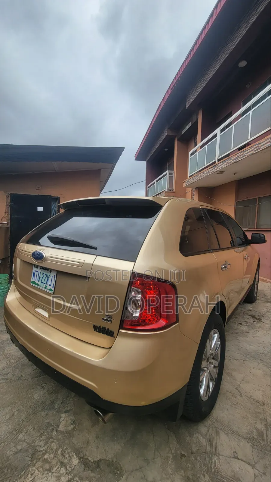 Ford Edge 2011 Gold