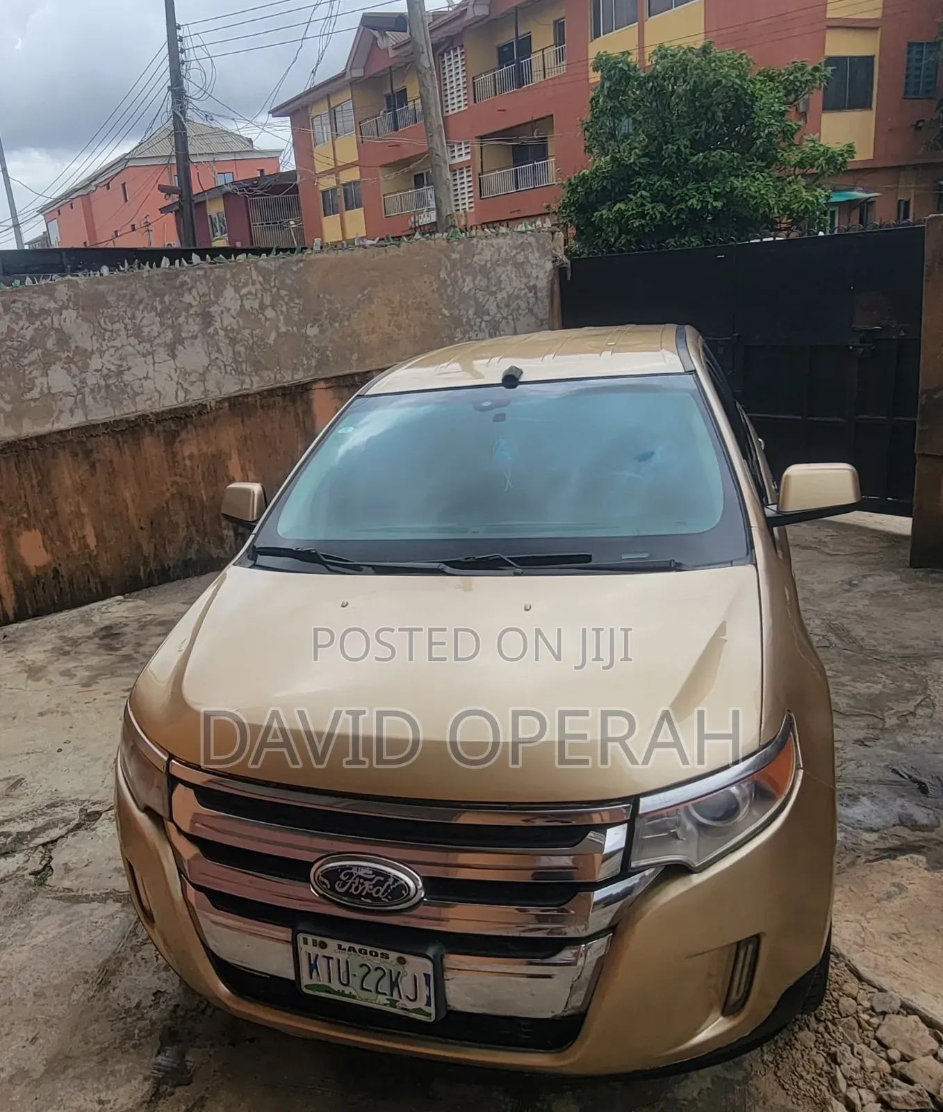 Ford Edge 2011 Gold