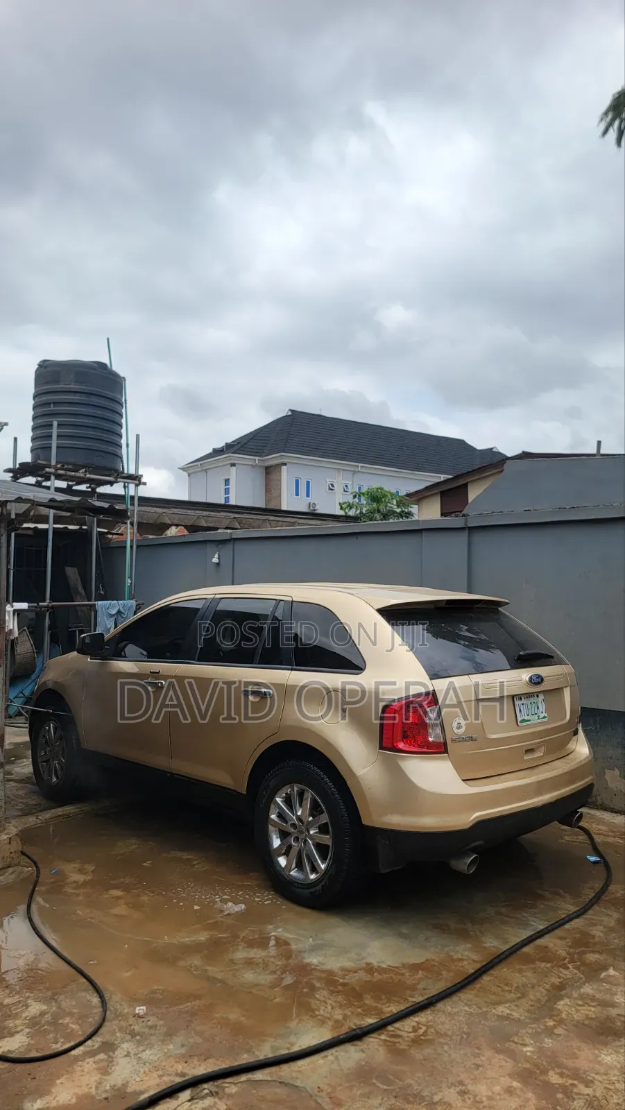 Ford Edge 2011 Gold