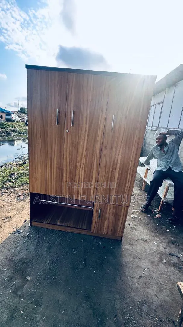 Creatively Made 4 by 6 Wardrobe