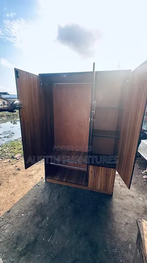 Creatively Made 4 by 6 Wardrobe