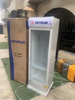 Glass Front Chiller Skyrun SC-228FN