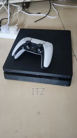 Ps4 Slim With 1 Controller