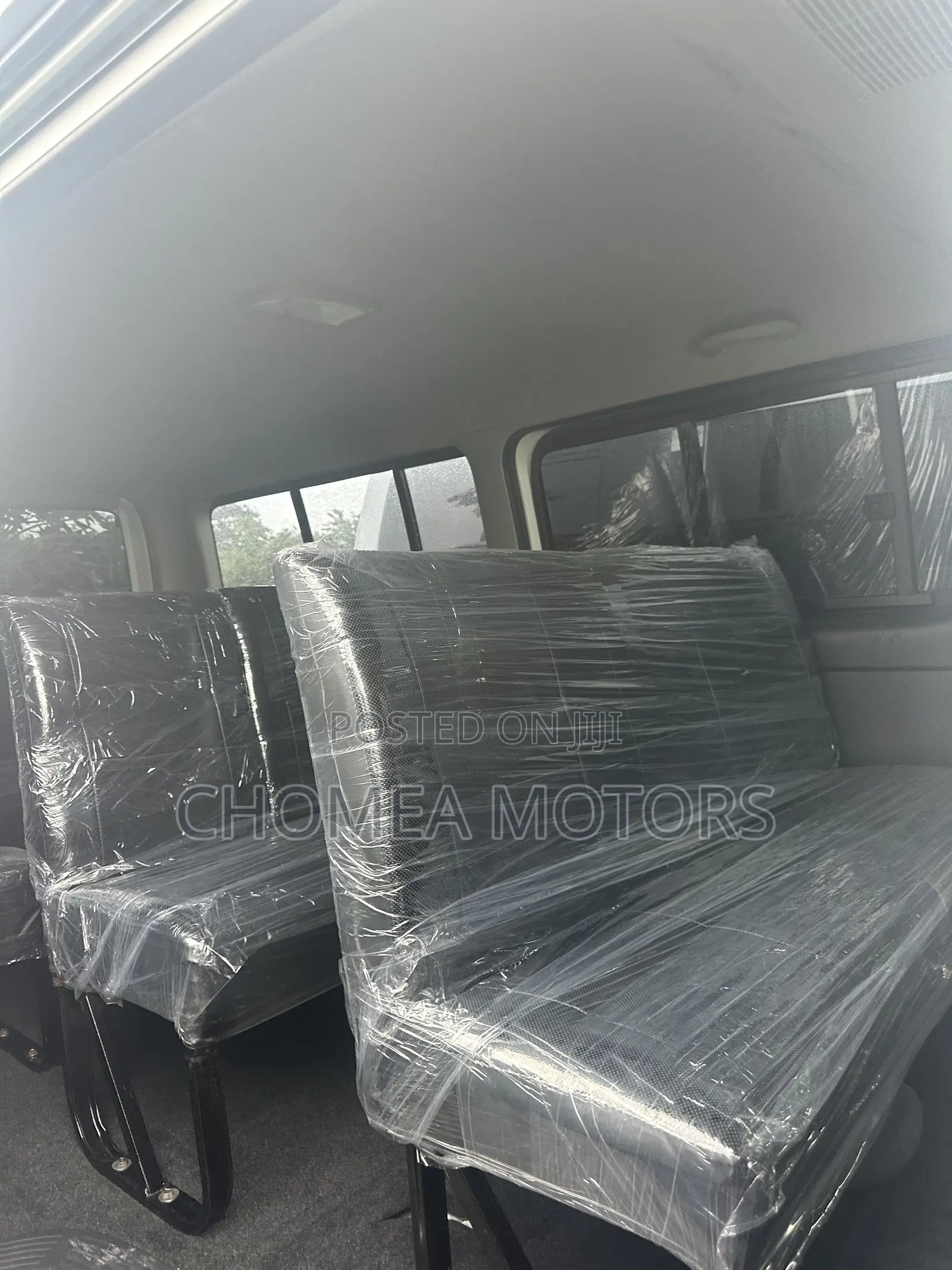 Toyota HiAce 2012 White