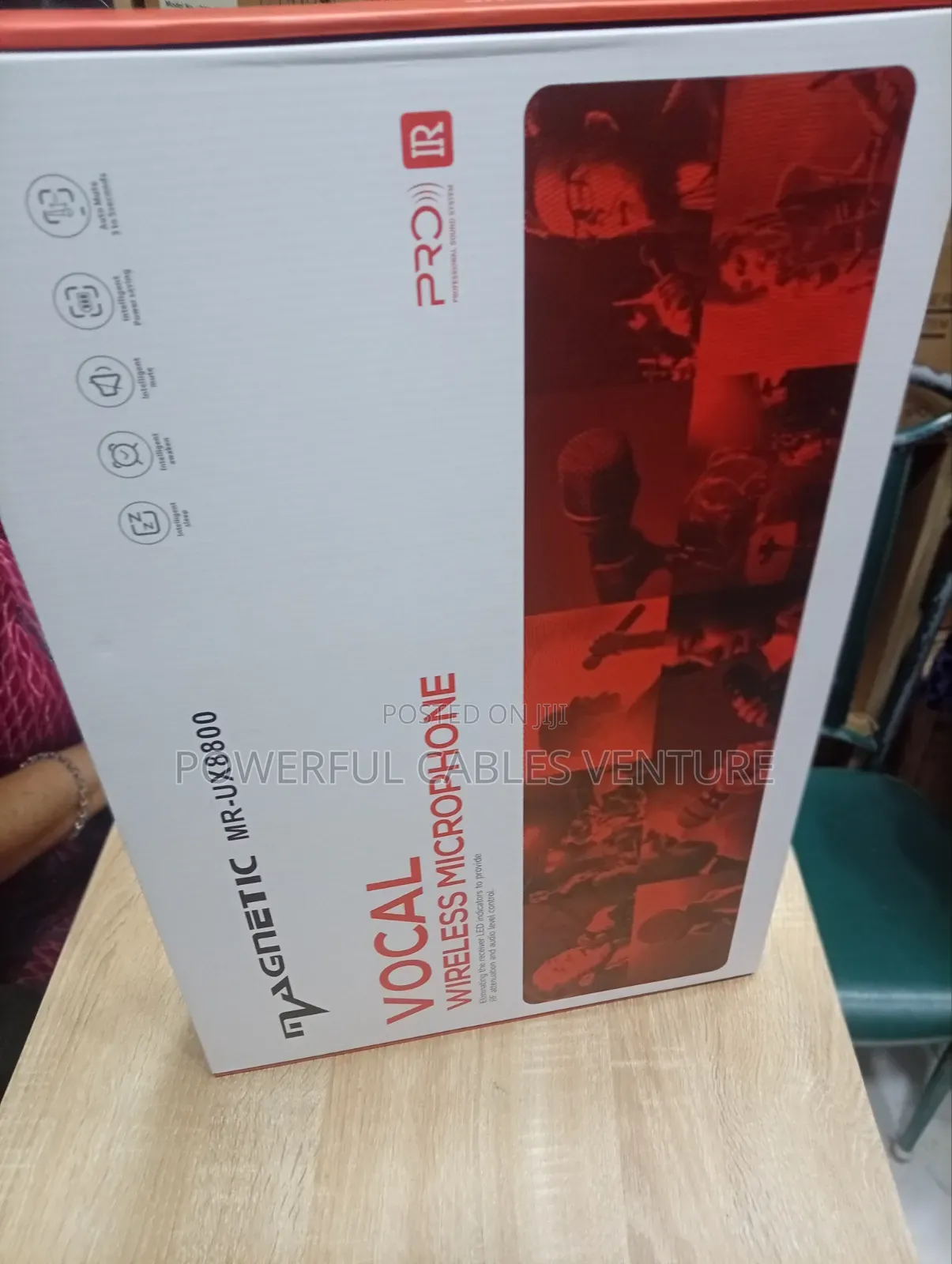 The MR-UX8800 UHF Wireless Microphone System