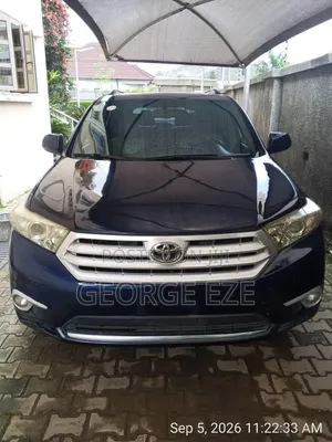 Toyota Highlander 2013 Blue
