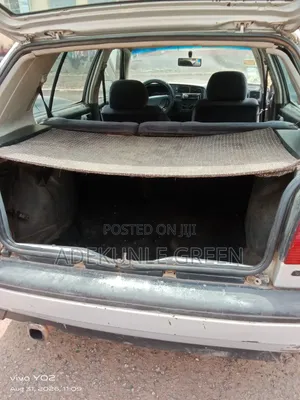 Volkswagen Golf 2000 Silver