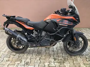 KTM 2019 Orange