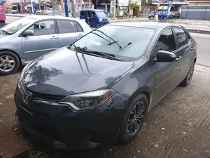 Toyota Corolla L 4dr Sedan (1.8L 4cyl Manual) 2016 Gray
