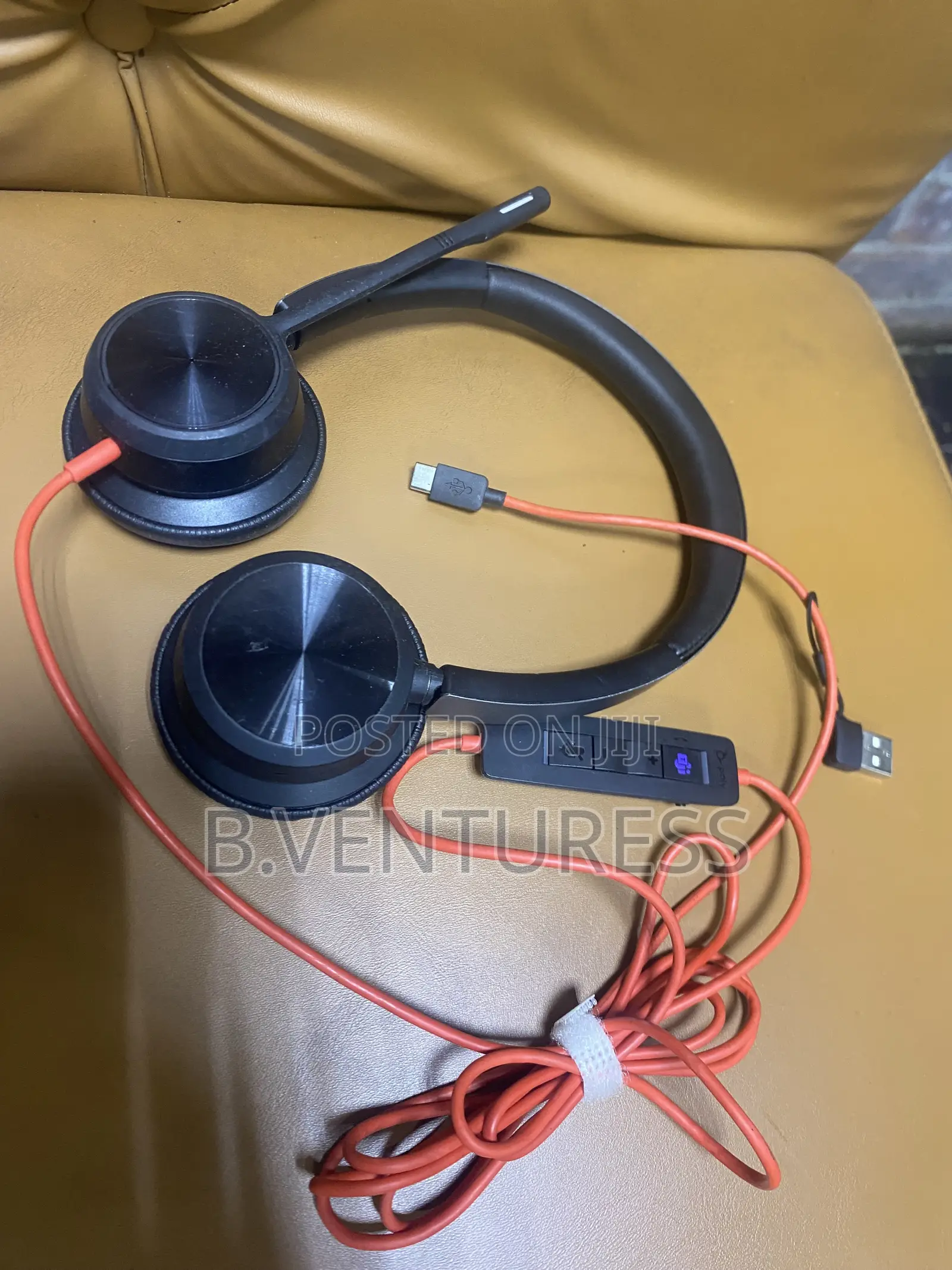 Poly Blackwire Series 8225