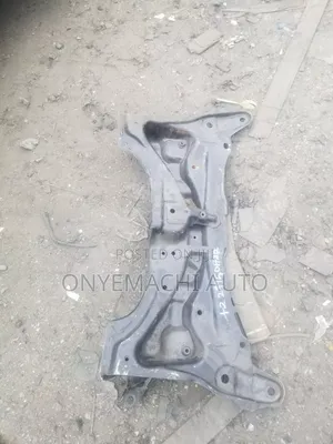 Front Beam Toyota Yaris 2009