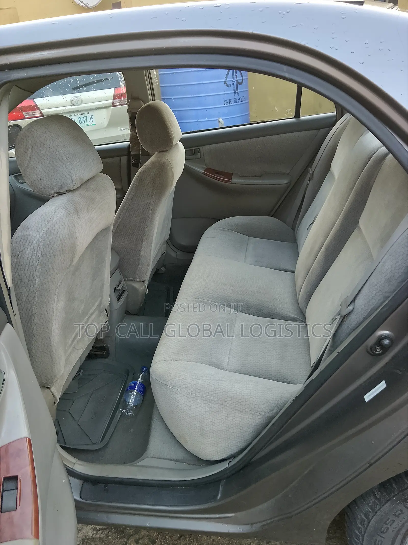 Toyota Corolla LE 2004 Gray