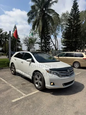 Toyota Venza Limited AWD V6 2013 White