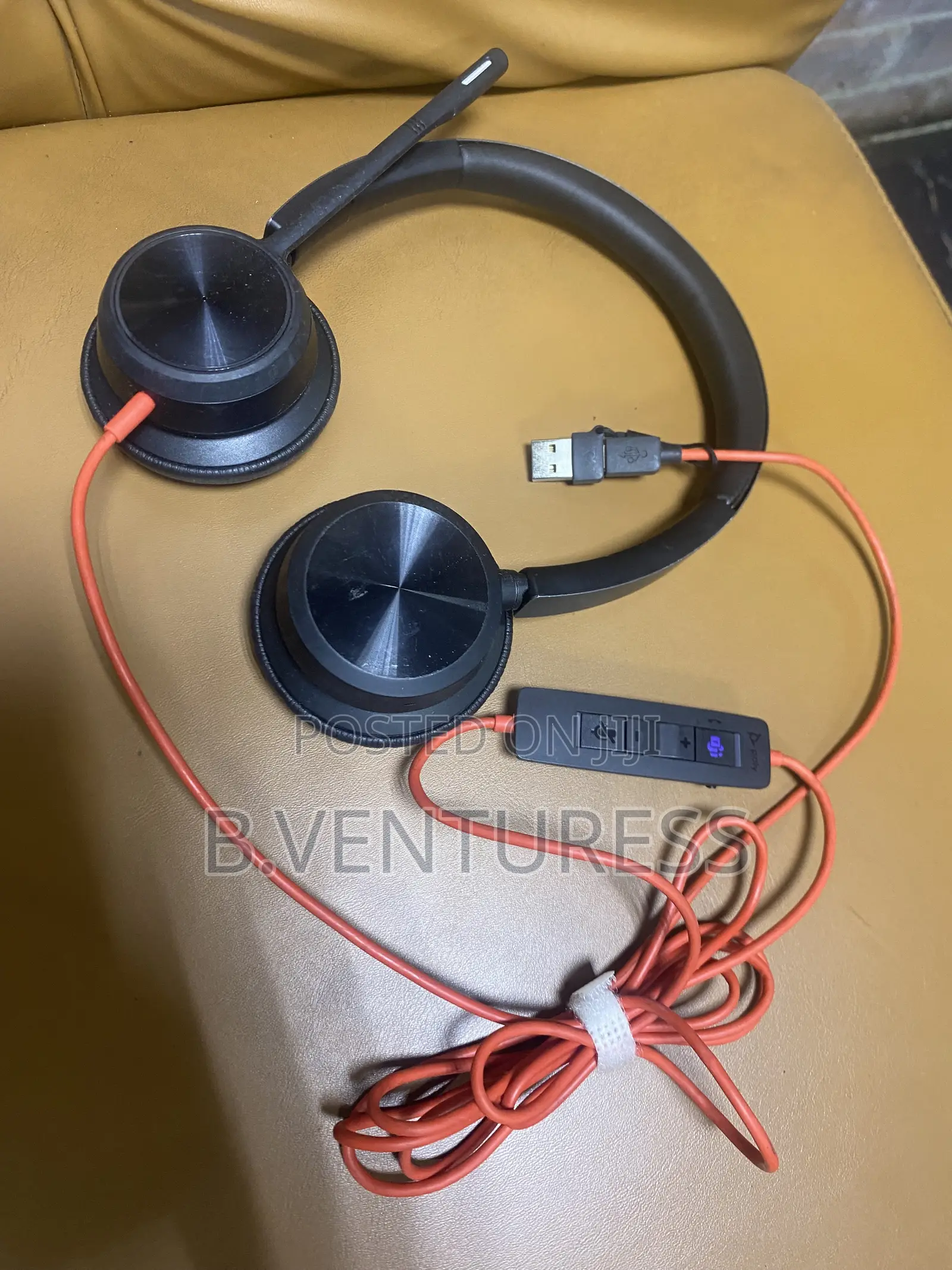 Poly Blackwire Series 8225