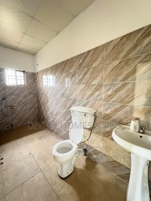 Spacious Apartment for Office Use