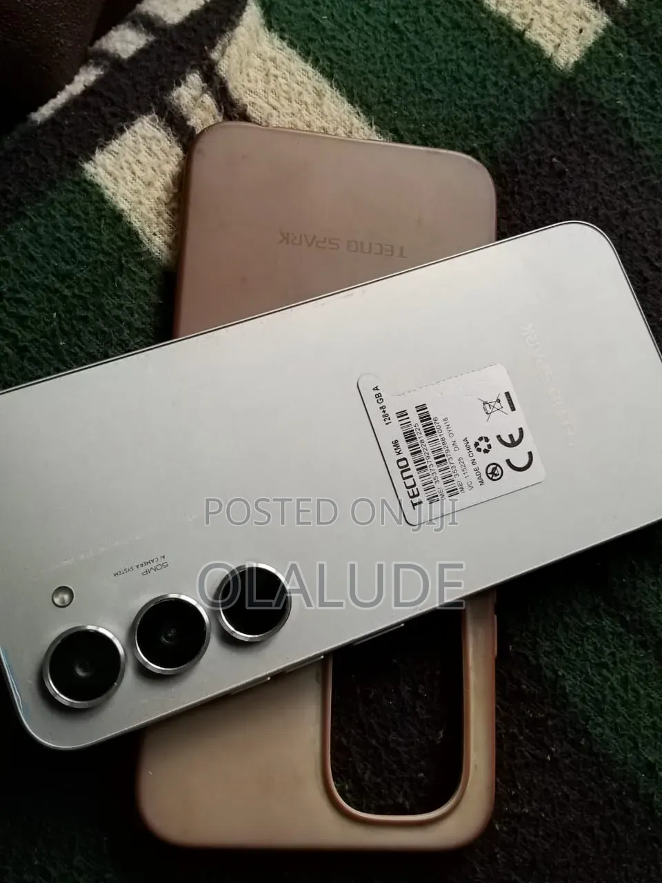 Tecno Spark 40 Pro 128 GB Silver