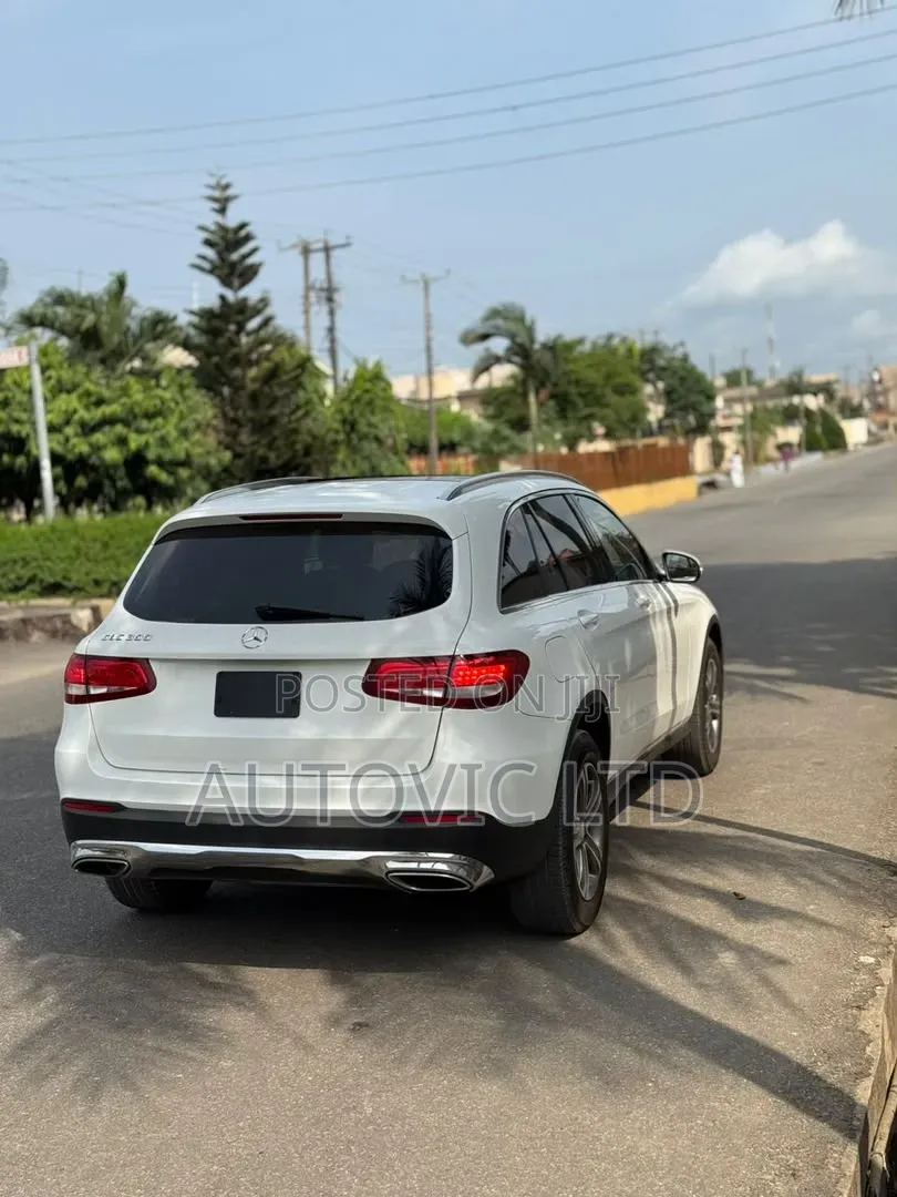 Mercedes-Benz GLC-Class 2016 White