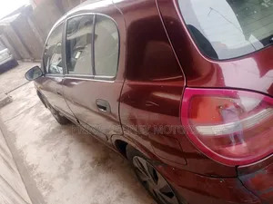 Nissan Almera 1.5 D 2003 Red