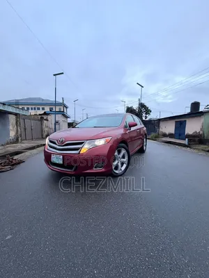 Toyota Venza 2011 Red