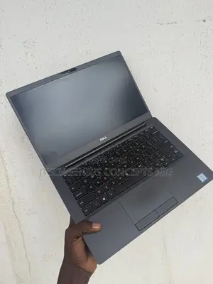 Laptop Dell Latitude 7300 8GB Intel Core i5 SSD 256GB