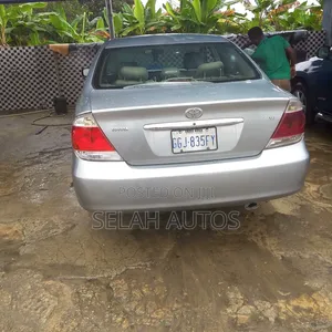 Toyota Camry 2005 Blue