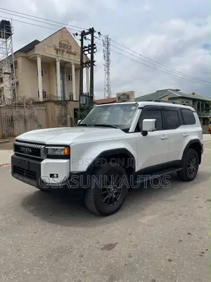 Toyota Land Cruiser 2025 White