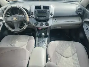 Toyota RAV4 2008 Silver