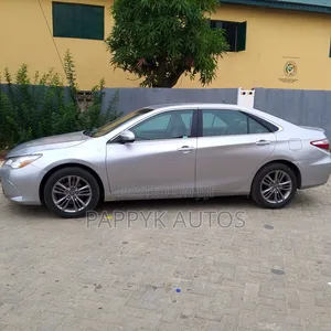 Toyota Camry 2015 Silver