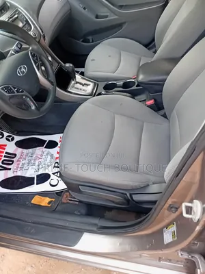 Hyundai Elantra Limited Sedan FWD (1.8L 4cyl 6A) 2013 Gray