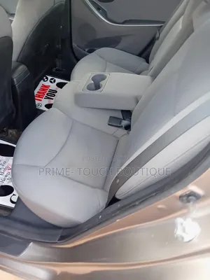 Hyundai Elantra Limited Sedan FWD (1.8L 4cyl 6A) 2013 Gray