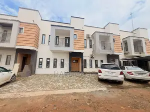 3bdrm House in Karmo for sale