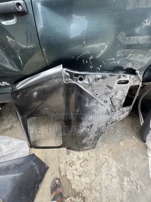 Lexus Lx570 Back Fender 2017/2020