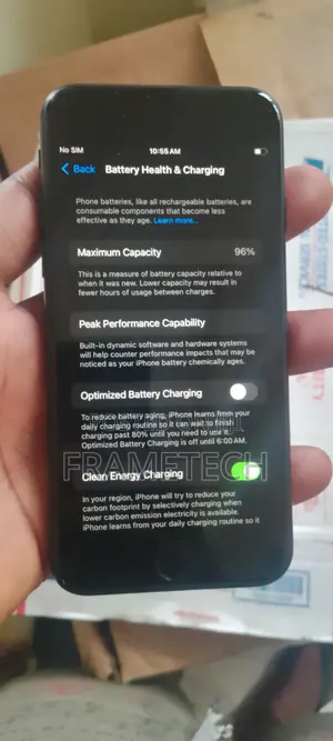 Apple iPhone SE (2022) 64 GB Black