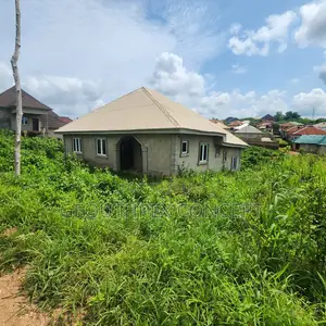 3bdrm Bungalow in Ologuneru for sale