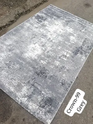 Center Gray Rug.