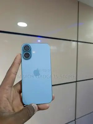 New Apple iPhone 16 128 GB Blue