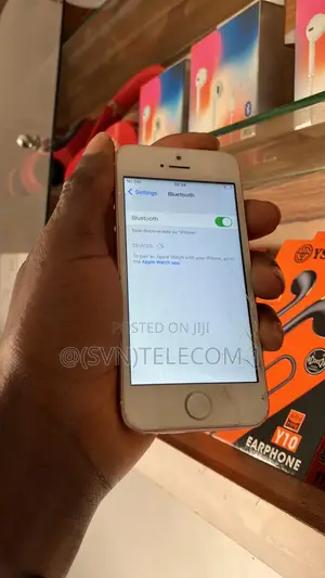 Apple iPhone SE 32 GB Pink