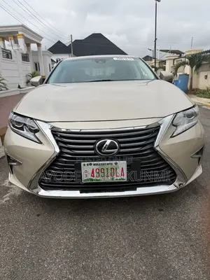 Lexus ES 350 FWD 2017 Beige