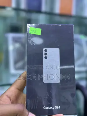 New Samsung Galaxy S24 128 GB Gray