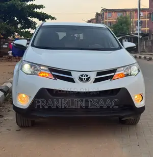Toyota RAV4 2015 White