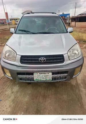 Toyota RAV4 1.8 2004 Silver