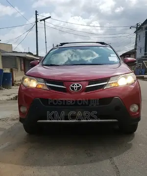 Toyota RAV4 Limited 4dr SUV AWD (2.5L 4cyl 6A) 2015 Red