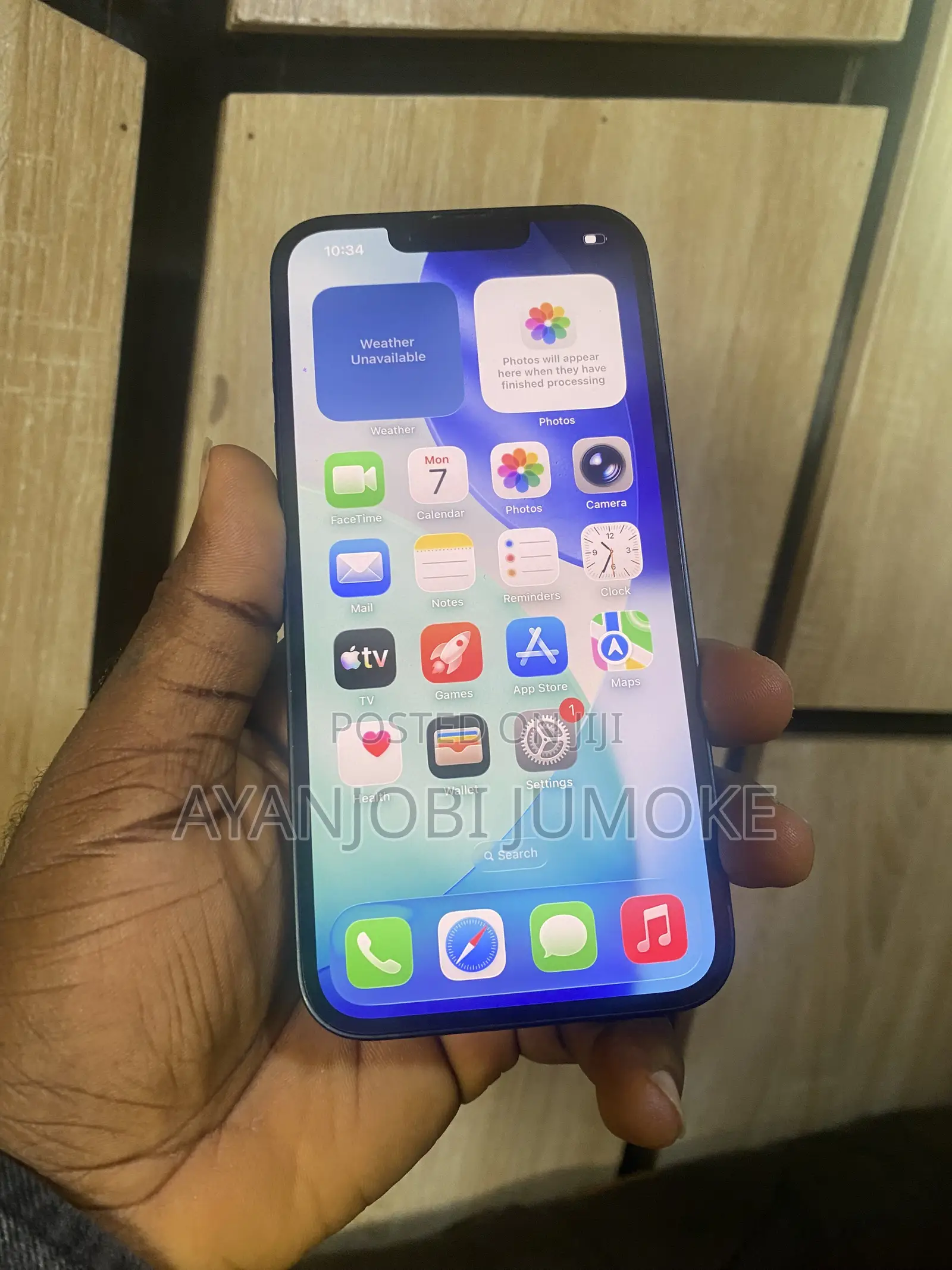 Apple iPhone 16e 128 GB Black
