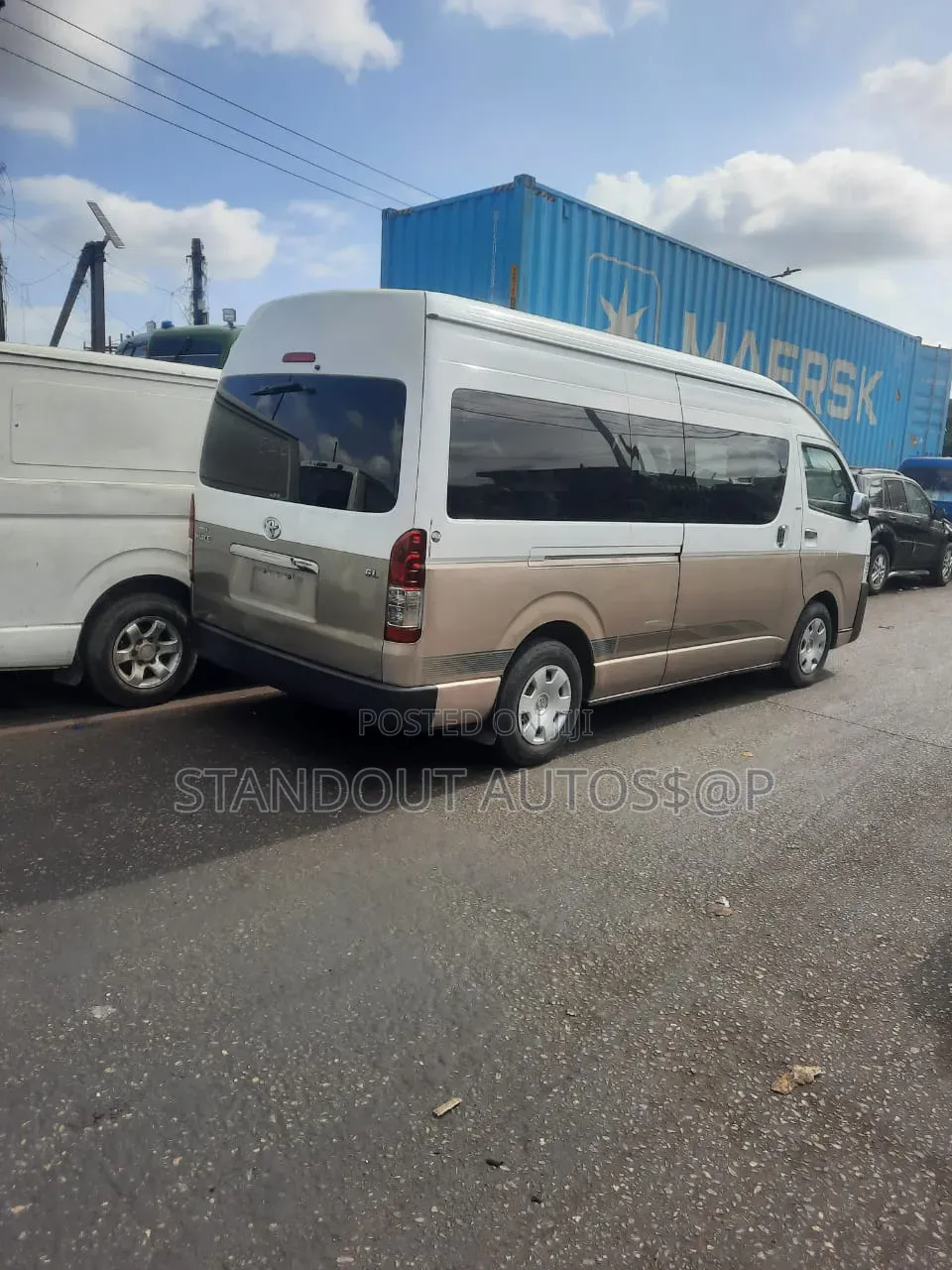 Toyota HiAce 2018 White