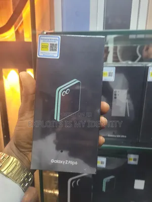 New Samsung Galaxy Z Flip6 512 GB Green