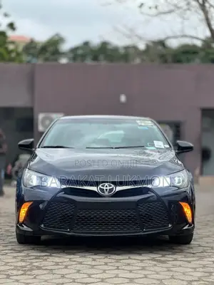 Toyota Camry SE 4dr Sedan (2.5L 4cyl 6A) 2016 Black
