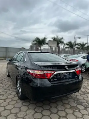 Toyota Camry SE 4dr Sedan (2.5L 4cyl 6A) 2016 Black