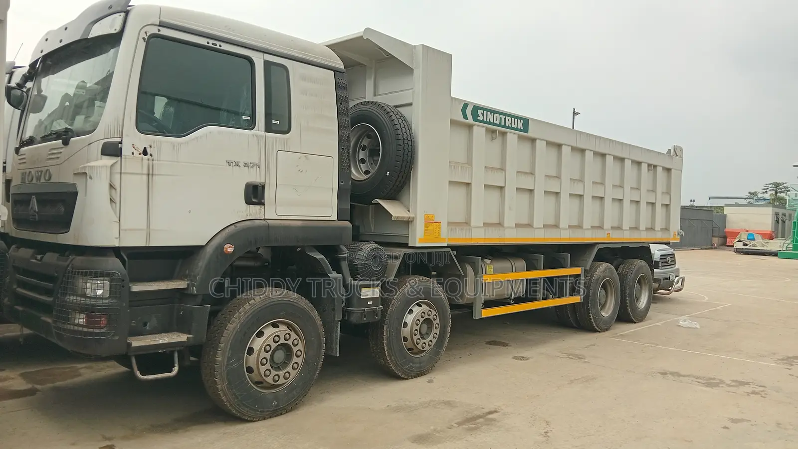 Howo 12 Tyre Tipper